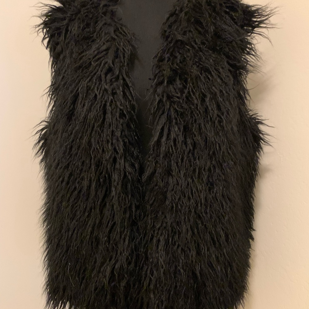 INC Black Faux Fur Vest with Hook Closure S M/L